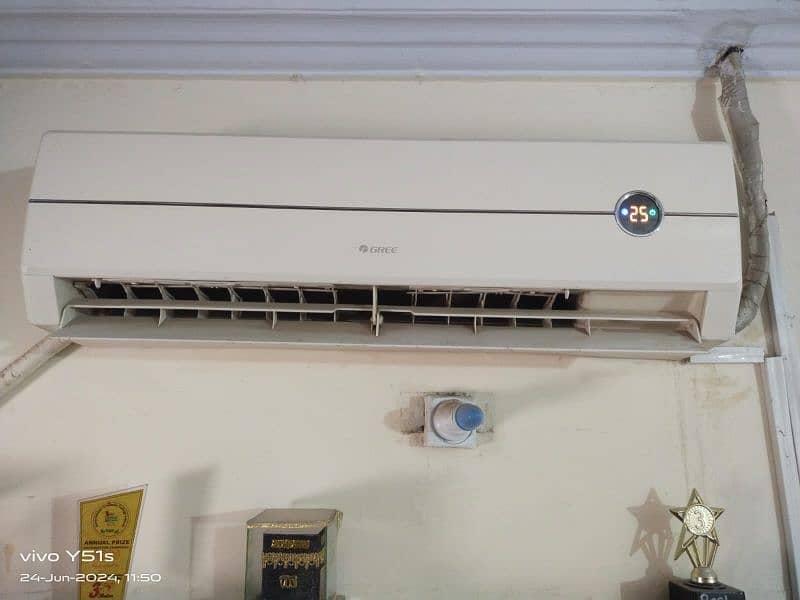 Split AC Gree 1.5 ton 3