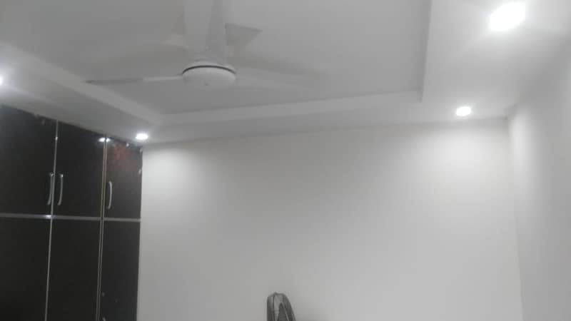 10 MARLA UPPER PORTION FOR RENT IN SECTOR C BAHRIA TOWN LAHORE 8