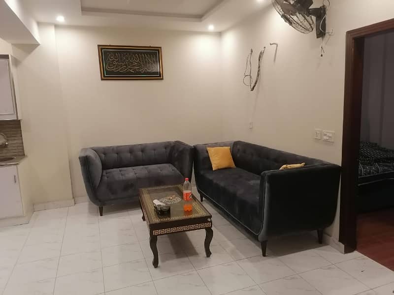 1 BED FURNISHED FLAT FOR RENT IN SECTOR C BAHRIA TOWN LAHORE 1