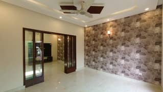 Prime Location 20 Marla House For Sale Available In Faisal Town