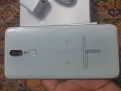 OPPO F11, Full Box, 8/256, dual sim, 10/10