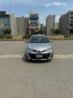 Toyota Yaris ATIV X CVT 1.5 Silver 2021 Full Option