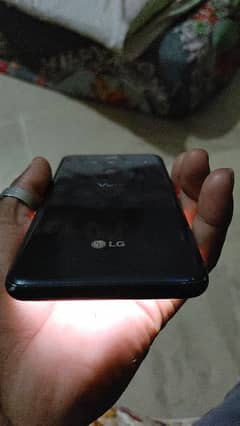 LG