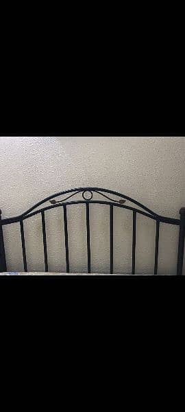 Bed set  king size Iron 7