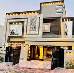 10 Marla House For Sale BahriaTown Lahore