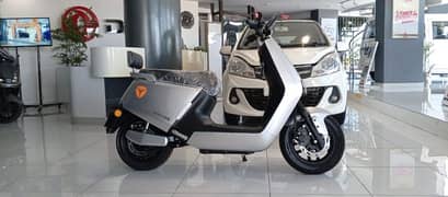 Yadea G5 Electric Bike