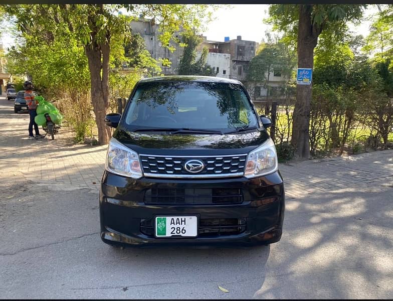 Daihatsu Move 2015 model black color good condition 0