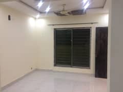 Lower Portion Of 5 Marla Available For Rent In Jinnah Block Bahria Town Lahore