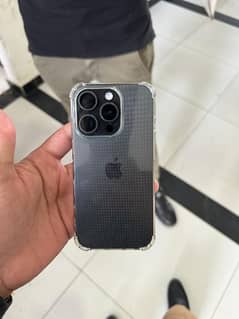 IPhone 15 pro, 128GB, Black Tiatanium, JV LLA model