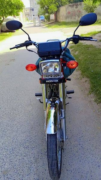 Honda CG 125 in Bikes / Honda in Bikes / Bikes 1