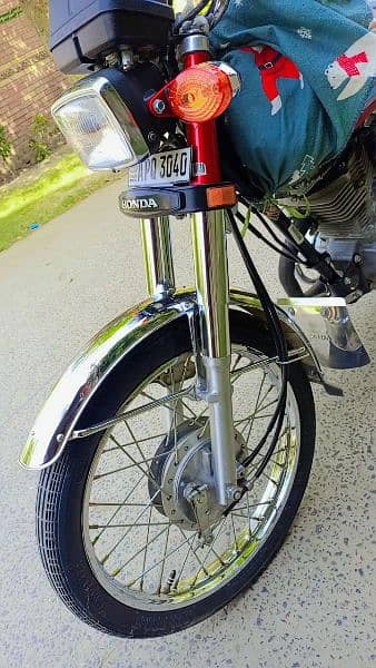 Honda CG 125 in Bikes / Honda in Bikes / Bikes 8