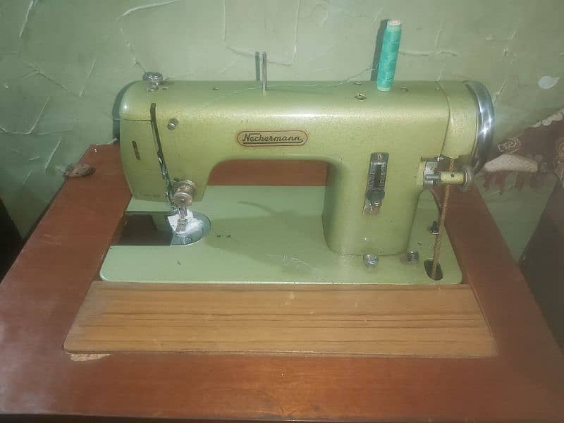 sewing masheen 9