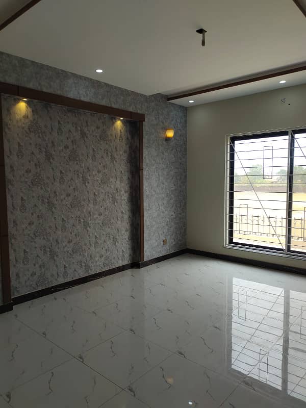 8 Marla Brand New House For Sale In Lake City-Sector M1 Lahore 26