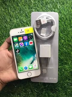 I phone 5s pta approved 64gb 0322,7573476 Whatsapp