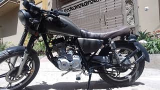 Cafe racer Bike fully modified (03481138379)