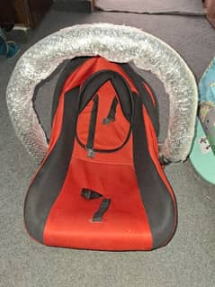 one time used carry cot and car seat availability 0