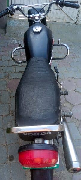 Honda 125 2006 model for sel. . 6