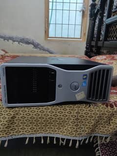xeon gaming computer with LCD and Graphics Card