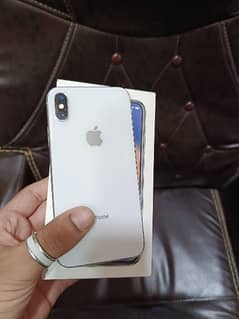 i Phone x ( 64 GB  ) PTA APPROVED WITH BOX