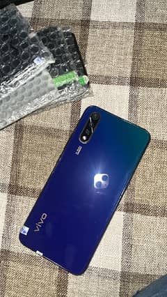 Vivo s1