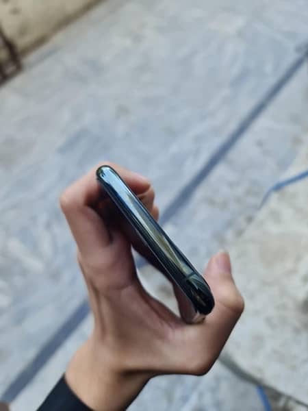 Iphone 11 pro max jv 3