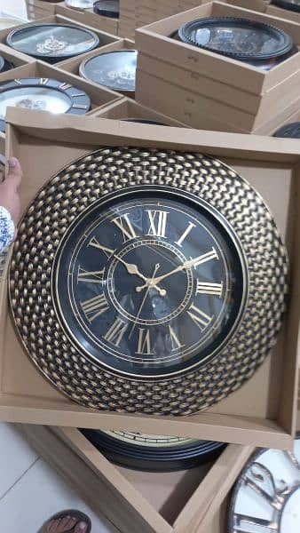 Wall clocks Available All over Pakistan 11