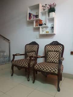 solid wooden Chair in Best Quality