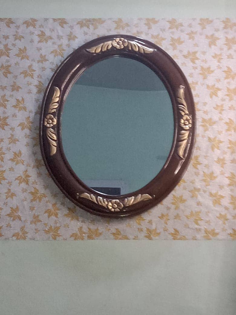 Mirrors Frame 2