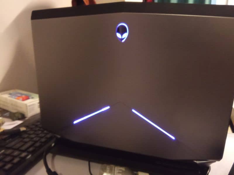 Dell Alienware 14 10/8 Condition 3