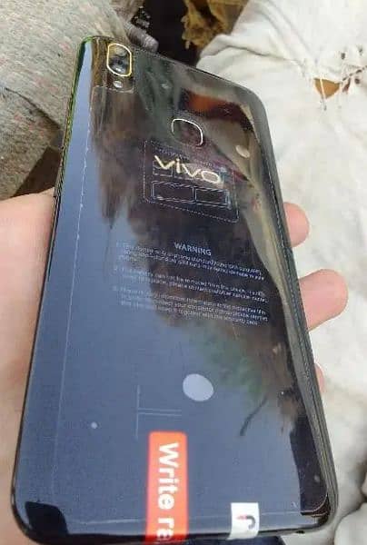 Vivo y85 Ram 4GB Rom 64GB urgent sell 6