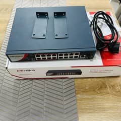 Hikvision 16 Port POE Switch (Used) 0