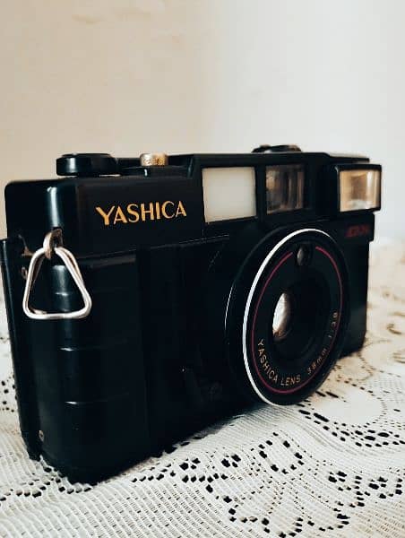 Yashica super MF 2 camera 2