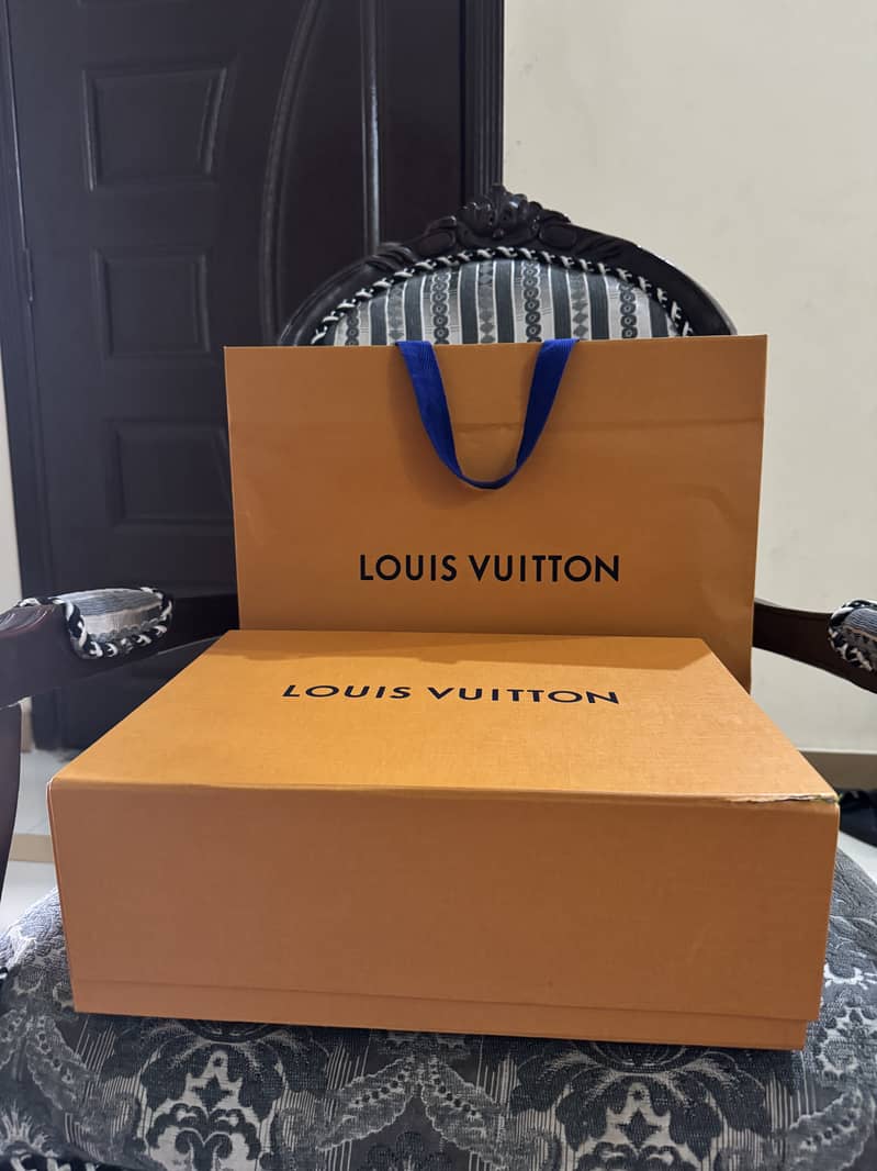 Brand new LV loafers only 800euro 5