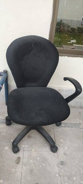 office chair and table 0