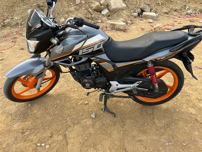 Honda CB150  Model 2022 Karachi Registered 034-1999499 0