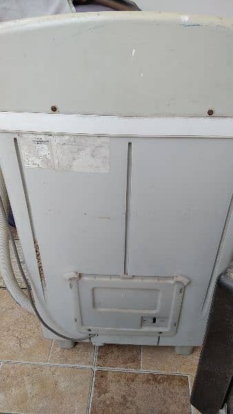 Dawlance washer & spin dryer 4