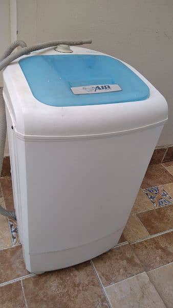 Dawlance washer & spin dryer 13