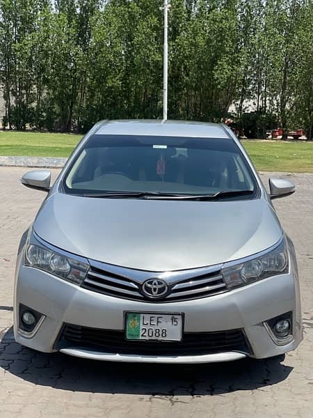 Toyota Corolla Altis 2015 1