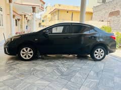 Toyota Corolla Altis 2016