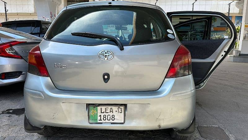 Toyota Vitz 2009 9