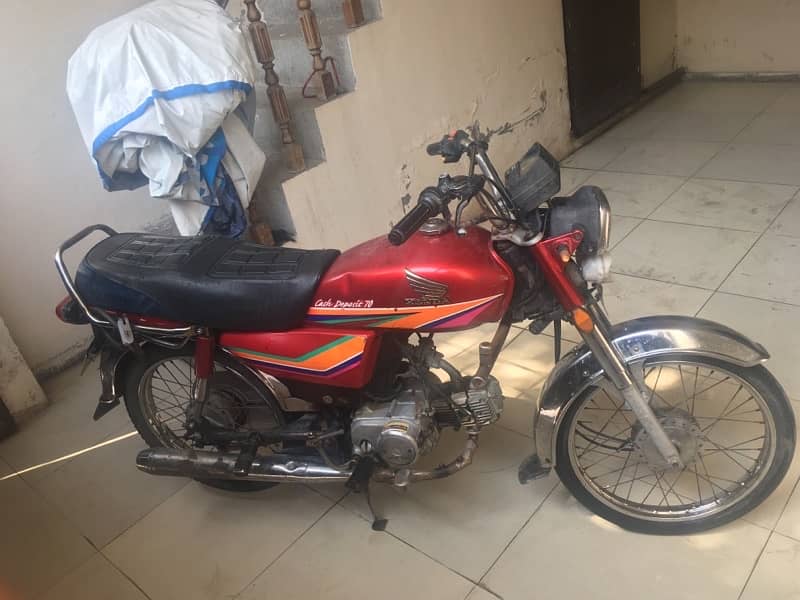 Title: Honda CD 70 2010 Model Bike Motorcycle – Well-Maintained 5