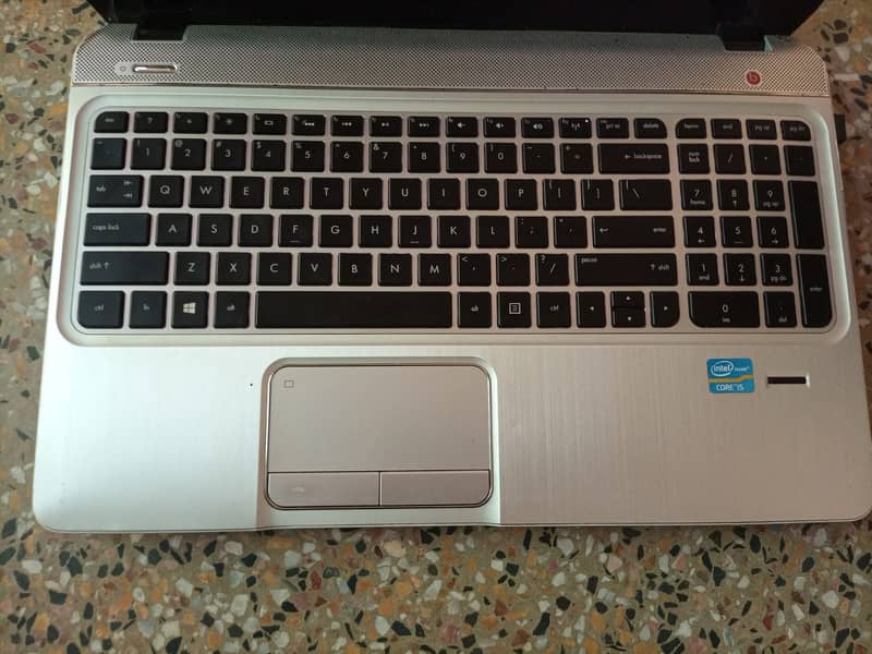 HP ENVY M6 GAMING LAPTOP CORE i5 2