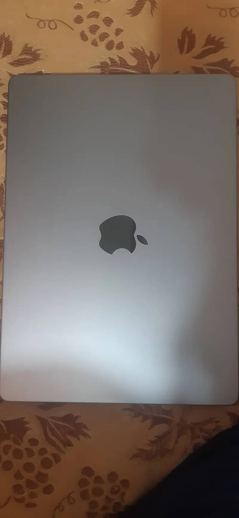 Macbook Pro M3 - 8, 512 1