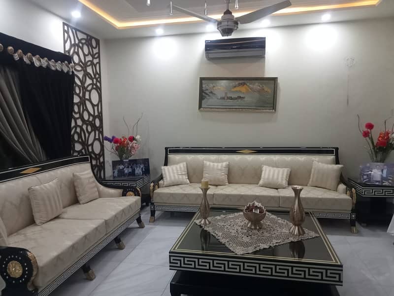 Kanal Modern Outclass Fully Furnished Solar Installed well maintained Bungalow 6
