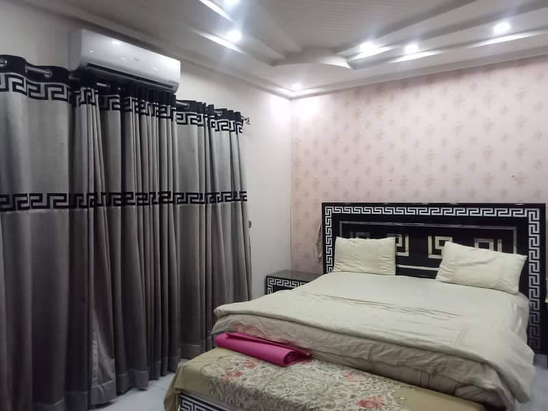 Kanal Modern Outclass Fully Furnished Solar Installed well maintained Bungalow 27