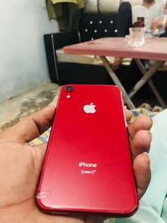 iPhone xr  all  ok  64. go har chez original ha