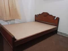 wooden bed set | double bed with side tables