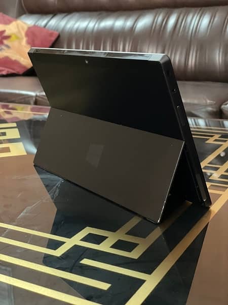 Microsoft surface RT 10/10 condition 2