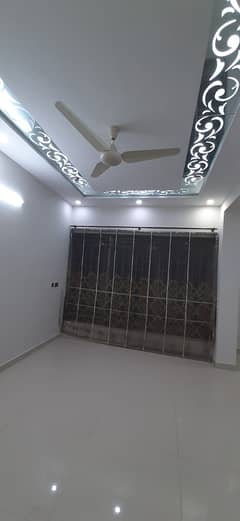 1 Kanal Upper Portion Available For Rent in G-15 Islamabad.