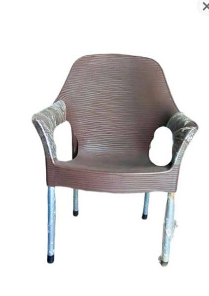 Chairs / plastic chairs / pure plastic chairs / wavy plastic chairs 14